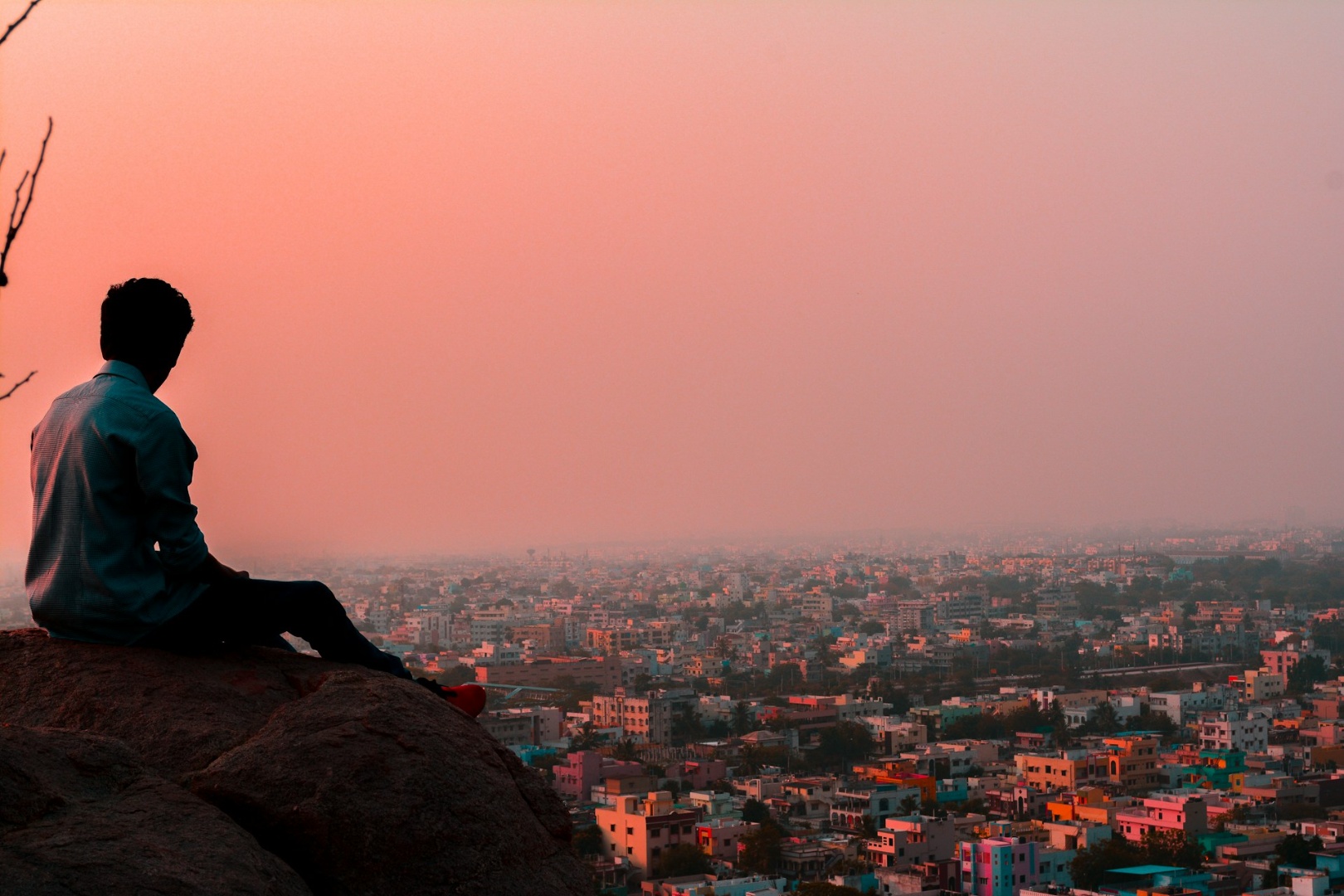 Mindful Living: Simple Practices for Better Mental Well-being in a Hectic World