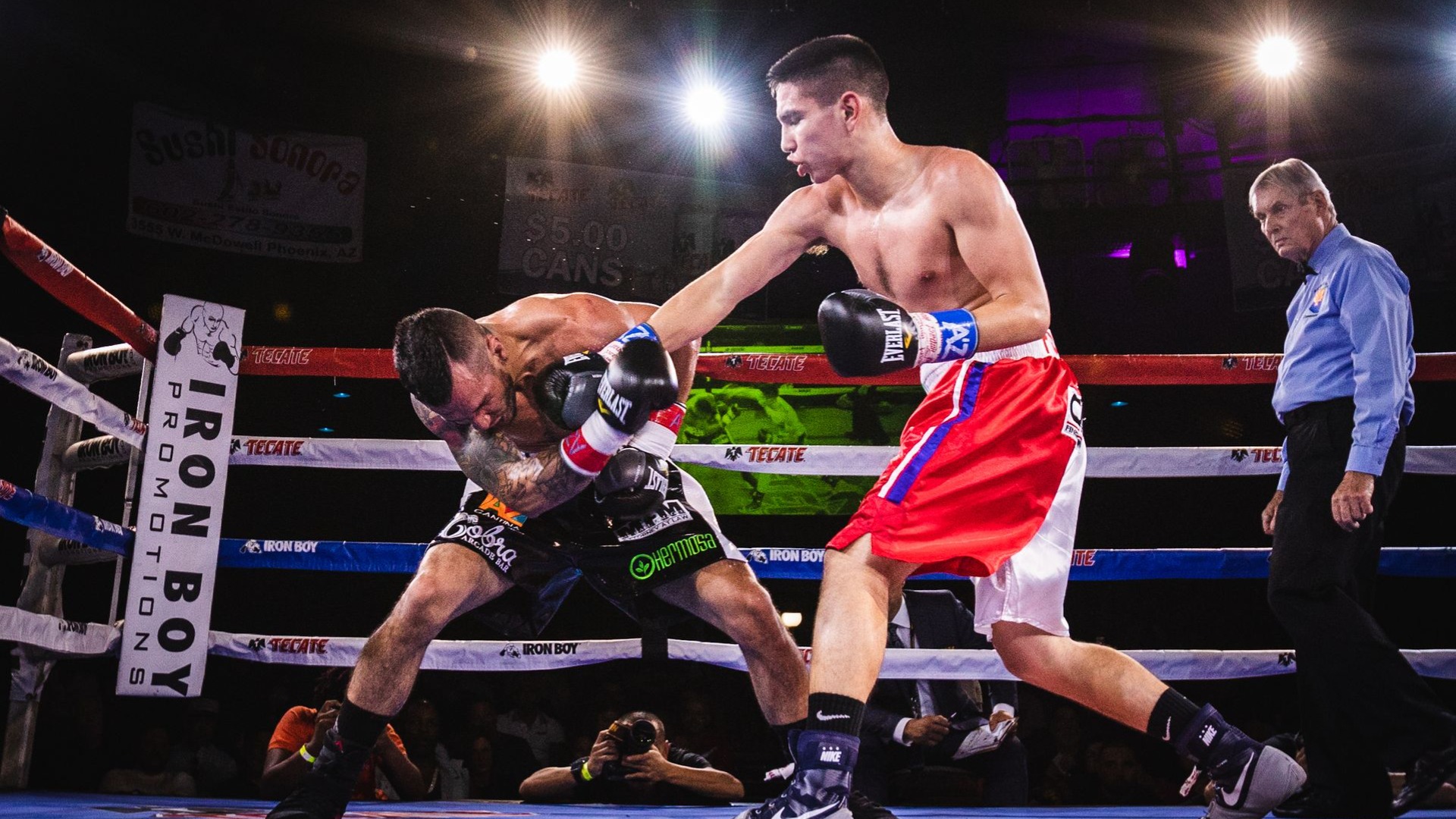 Boxing Stamina Training: How Fighters Go 12 Rounds Strong