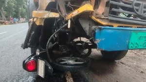 ট্রাকের নিচে পিষ্ট মোটরসাইকেল, নিহত ৩
