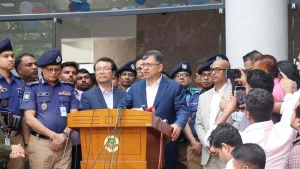 ‘অপারেশন ক্লিন হার্ট’ করার মতো পরিকল্পনা নেই সরকারের