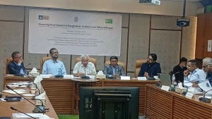 ঋণ নিতে গিয়ে বিপাকে কৃষক, বাড়ছে কিস্তির চাপ