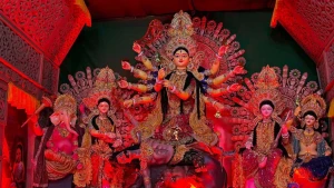 মহাসপ্তমীর সন্ধ্যায় শান্তি, সম্প্রীতি ও বিশ্বকল্যাণের প্রার্থনা