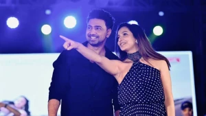 শুভশ্রীর মতো ‘প্রাক্তন’ আমরাও চাই, খোঁচা-সমালোচনা