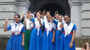 চট্টগ্রাম বোর্ডে জিপিএ-৫ অর্ধেকে, পাসের হারও নিম্নমুখী