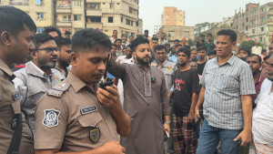 মাদকের আস্তানায় প্রতিমন্ত্রী ইশরাকের অভিযান, আটক ৬