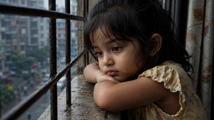 আলাদা সংসারে স্বাধীনতা, নাকি একাকিত্ব?