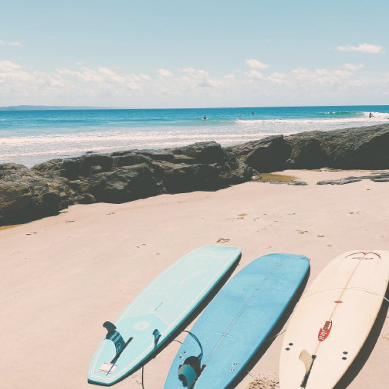 Compound, Surf and Drink Coffee