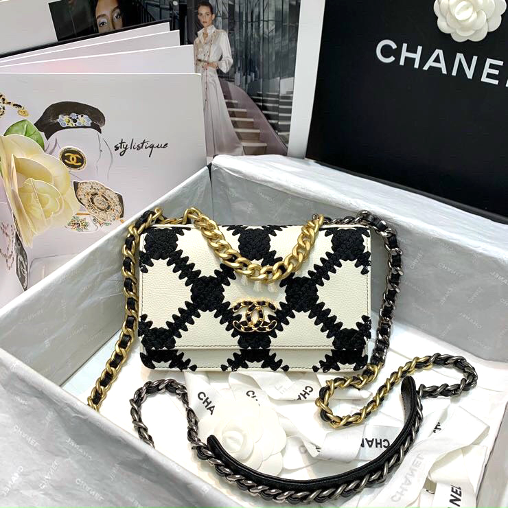 Túi Xách Chanel Classic Size 25 Màu Vàng Khoá Trắng Siêu Cấp - Vy Luxury