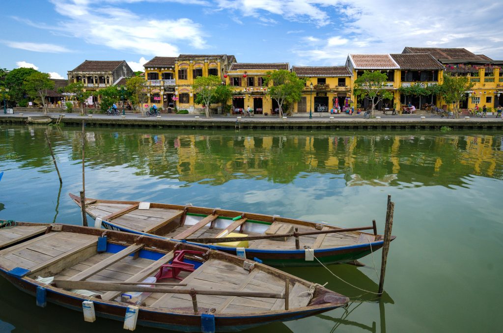 5 Destinasi Wisata di Vietnam yang Tidak Boleh Dilewatkan