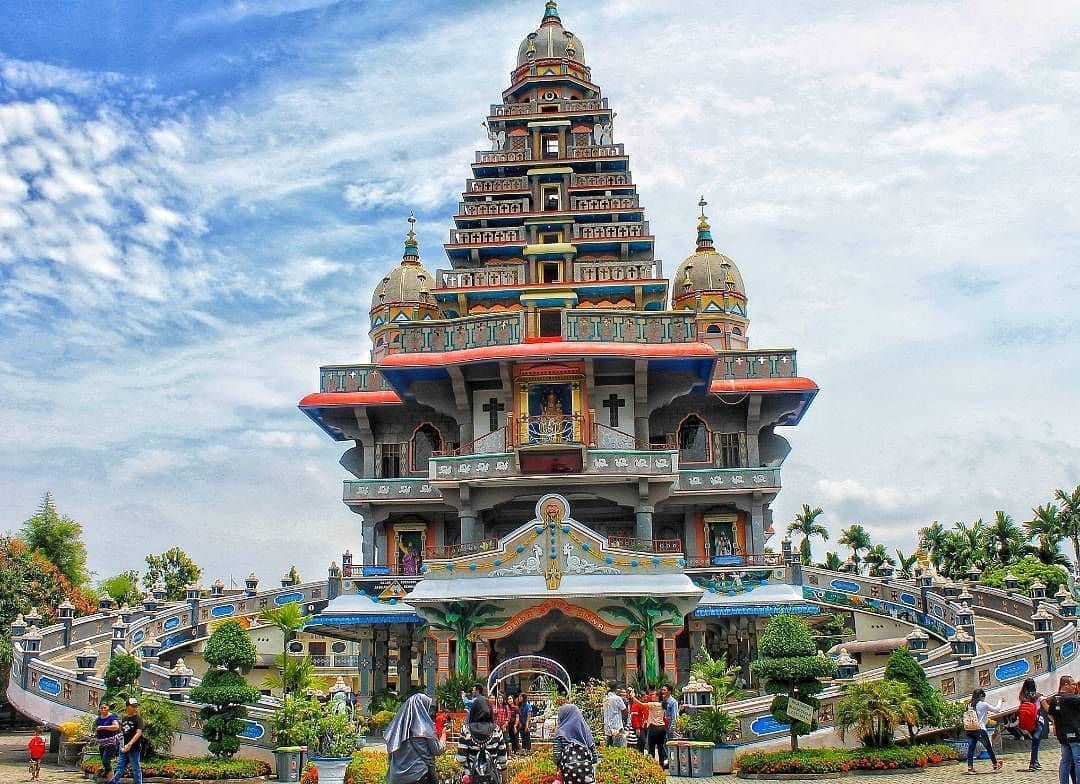  tempat ibadah  unik 2 TripZilla Indonesia