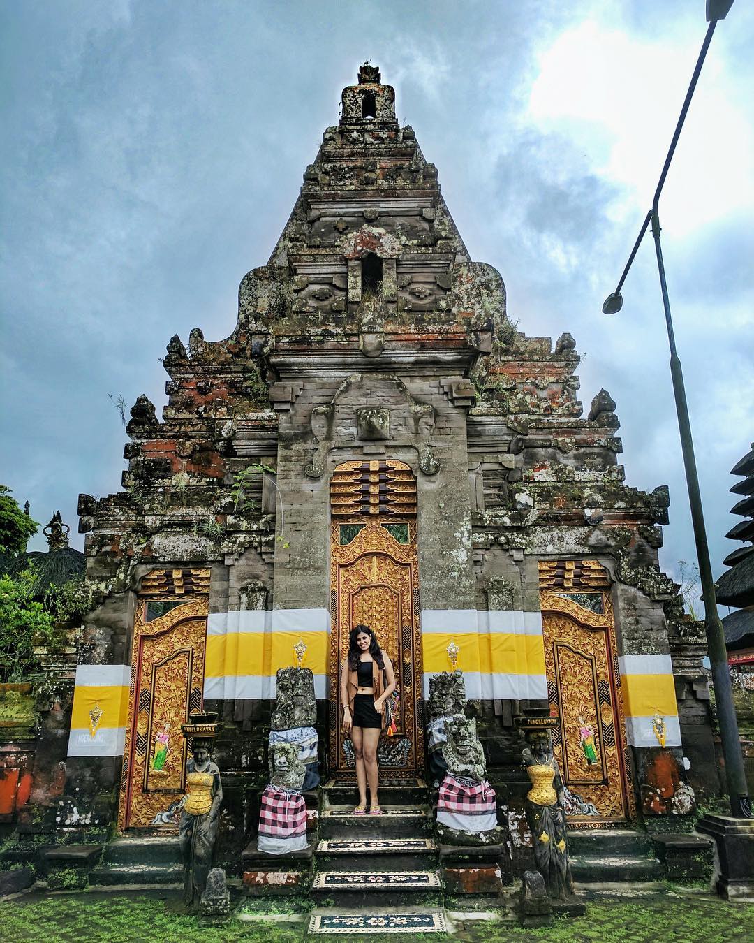8 Destinasi Wisata di Mataram Yang Instagrammable Dan Unik