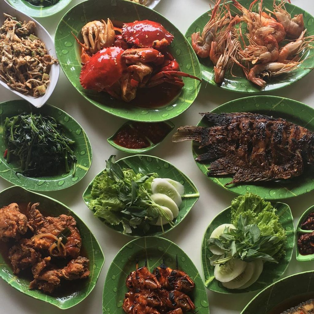 11 Tempat Makan Nuansa Alam Di Jakarta Yang Sejuk Dan Asri