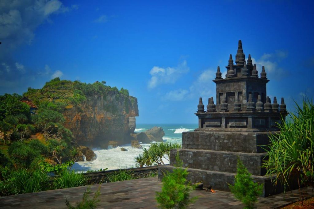 8 Wisata Pantai Di Jawa Ini Yang Mengingatkanmu Akan Bali