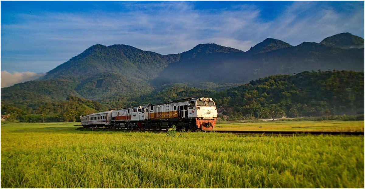 7 Jalur  Kereta  Api  Indah Indonesia Untuk Perjalanan 
