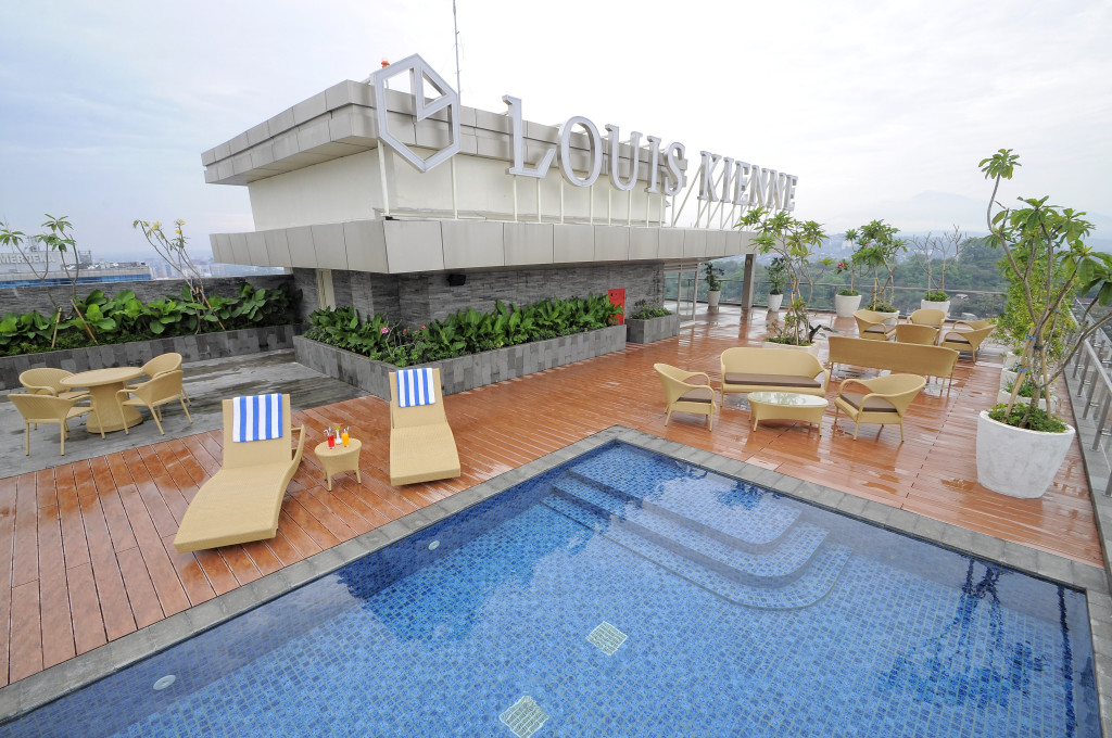 5 Hotel Di Semarang Dengan Pool Yang Asyik Dan Nuansa Yang Cozy