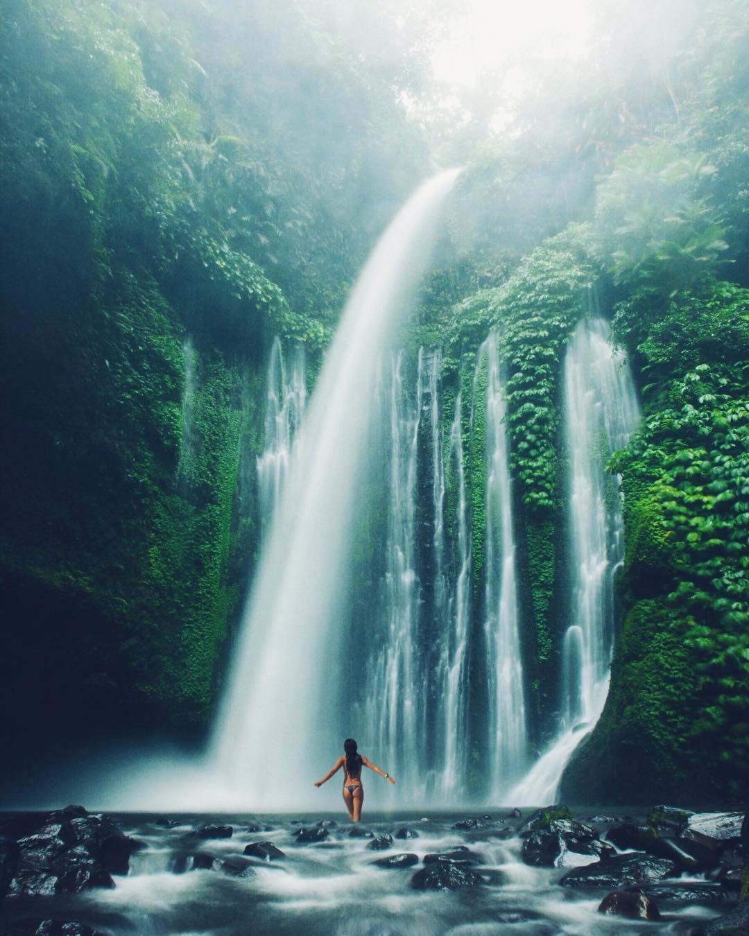 15 Air Terjun Di Lombok Yang Tersembunyi, Keren Dan Luar Biasa
