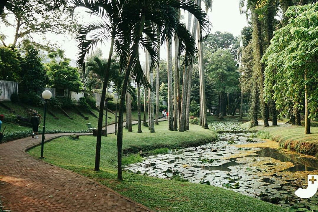 13 Taman Di Jakarta Untuk Destinasi Liburan Murah Meriah