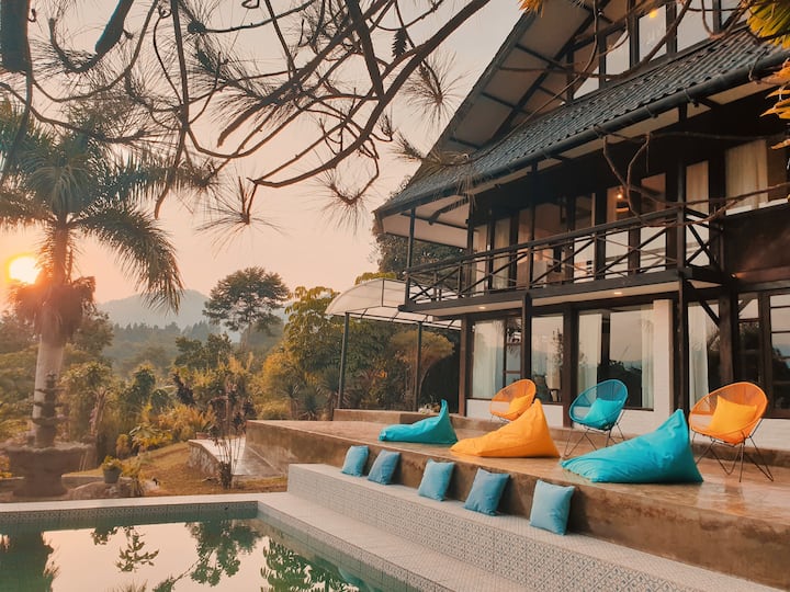 Airbnb Bogor