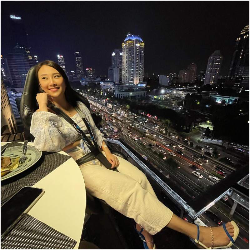 Lounge In The Sky Jakarta, Sensasi Mengesankan Dengan View Istimewa
