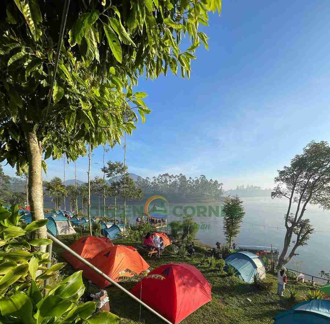 Tempat Camping Di Bandung Dengan View Keren Dan Atmosfer Segar 9813