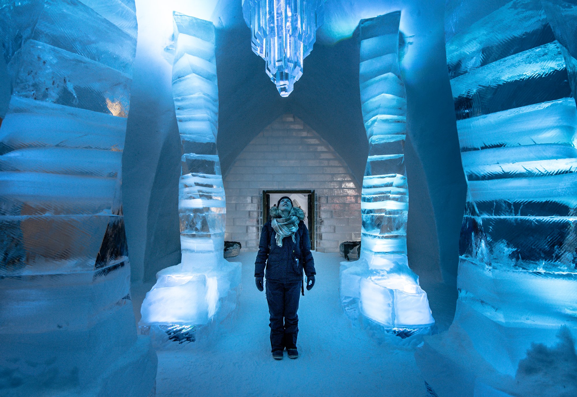 Включи ледяной страх. Hotel de glace, Квебек, Канада. Icehotel Швеция Юккасъярви. Ледяной отель в Канаде Квебек. Отель де Глейс.