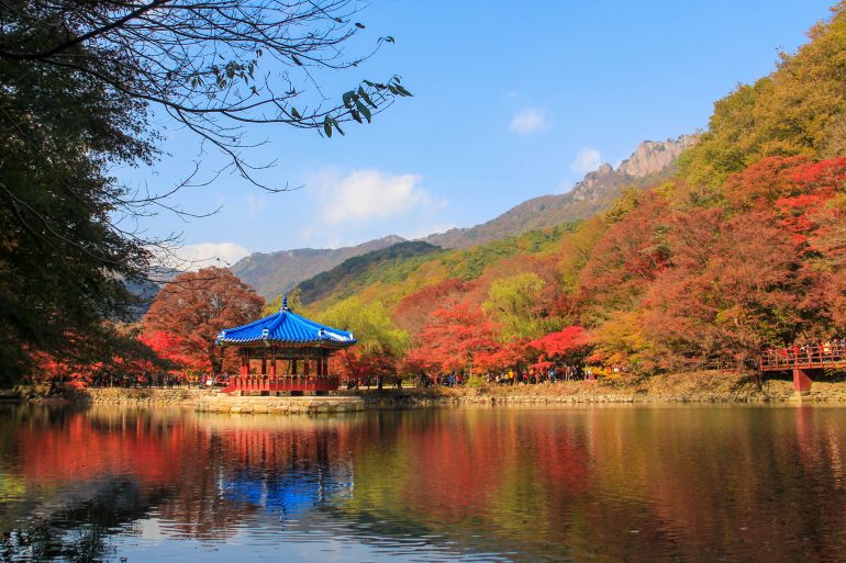 韩国 11座景色如画 适宜远足的山峰