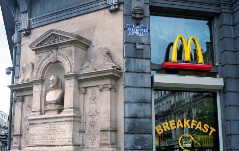 10 Unique Fast Food Restaurants Around the World