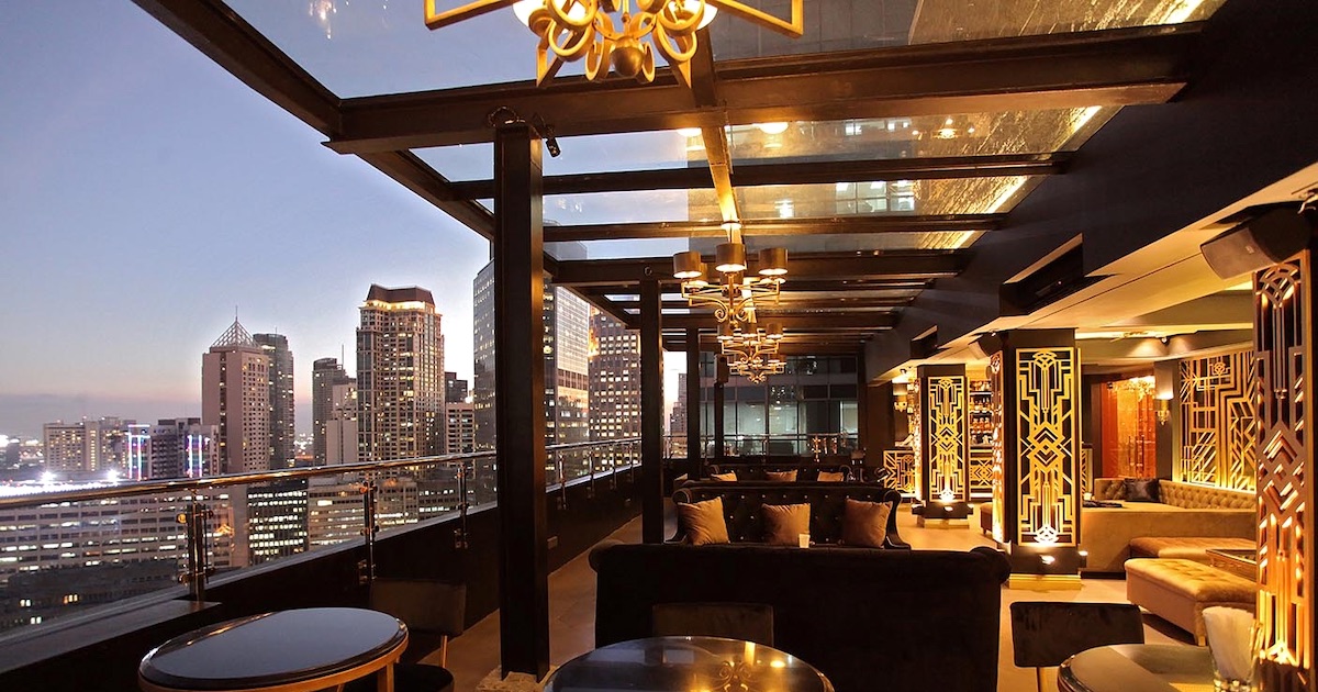 Feel On Top Of The World By Visiting A Luxurious Hotel With A Rooftop Bar In Manila