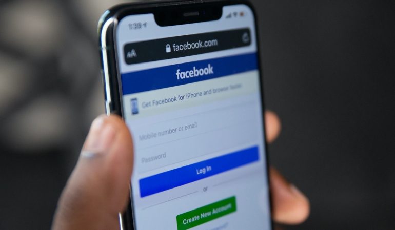 The 'Facebook Profile Lock' and How Filipinos Can Do It Locally