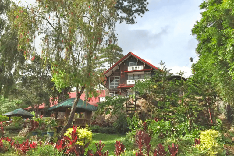 where to stay in baguio safari lodge 2
