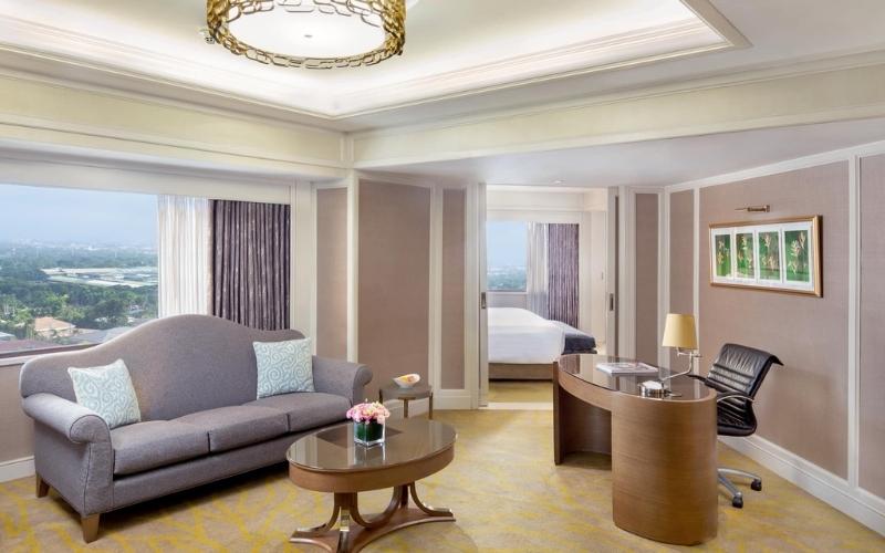 Dusit Thani best luxury hotel in Makati