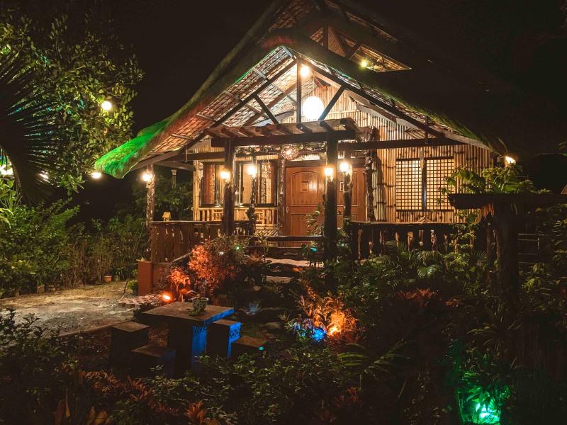 tagaytay airbnb 12 stays of christmas