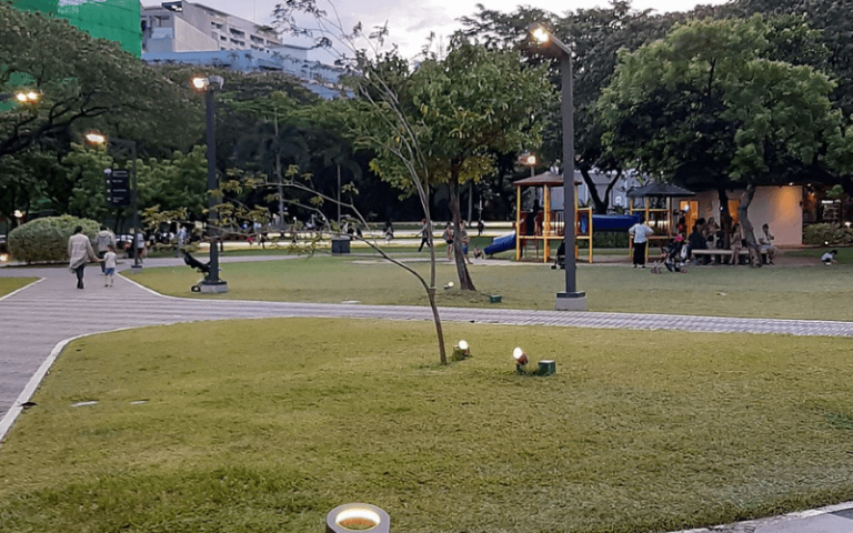 parks in makati