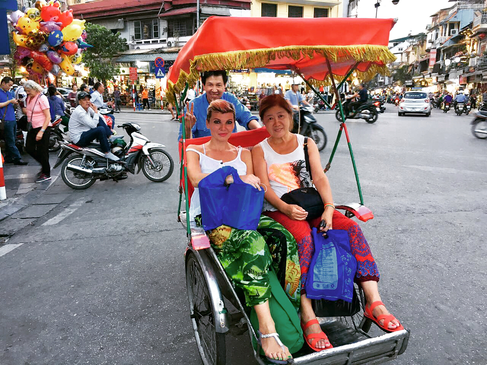 Nha Trang: Tưởng Tượng Và Thực Tế Taxi