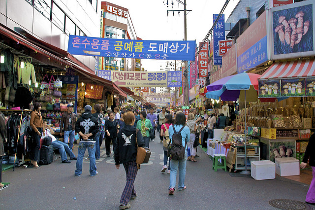 chợ Namdaemun và chợ Dongdaemun