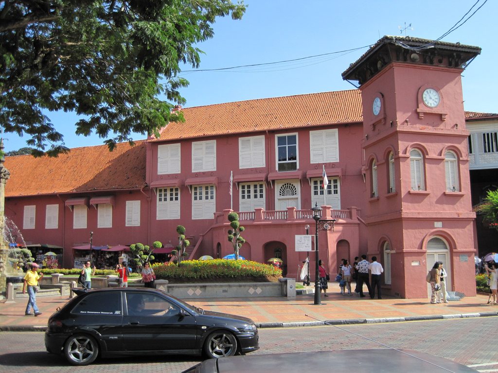 địa điểm du lịch Malacca - Tòa thị chính Stadthuys