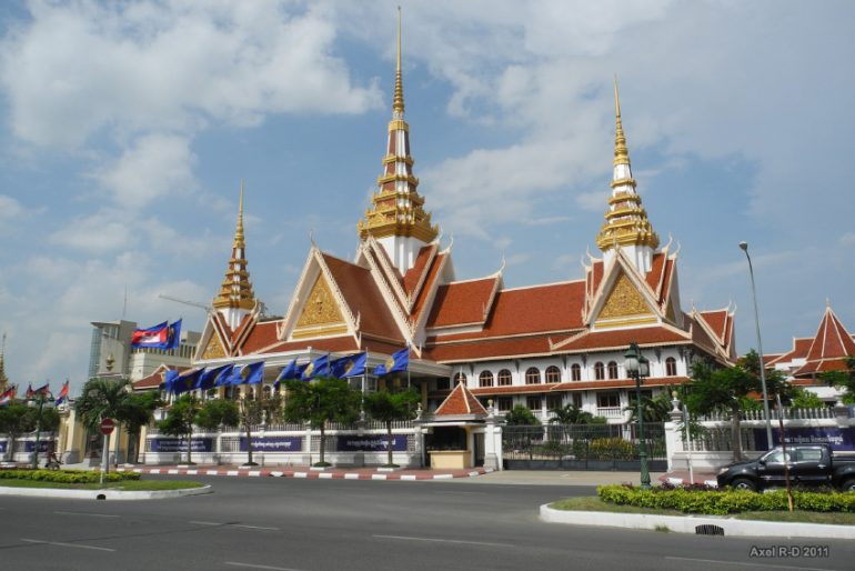 hình ảnh  Campuchia Phnom Penh Chùa Nhà sư Mốc Tòa nhà cung điện  Kiến trúc Nơi thờ phụng ngôi đền Bầu trời Wat Thu hút khách du lịch  Bất động sản
