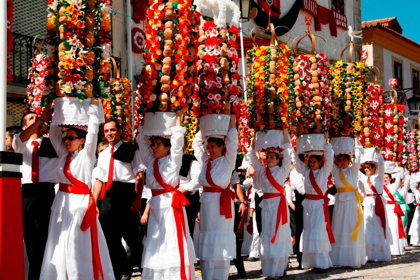Lễ hội Festa dos Tabuleiros