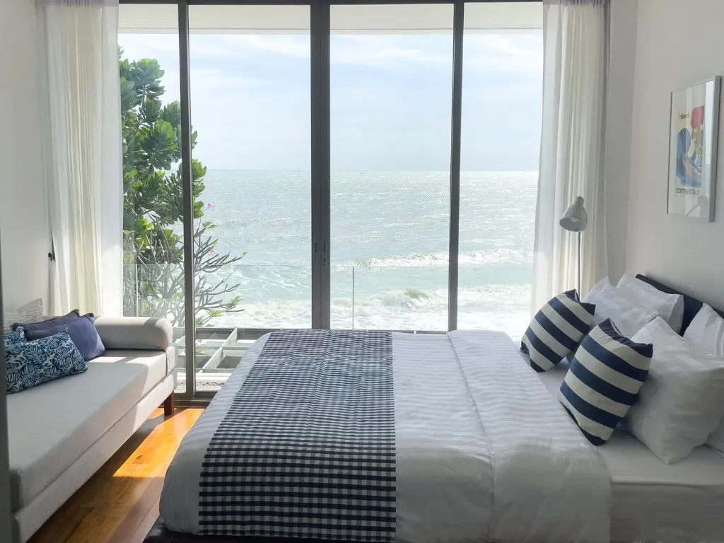 Lomme Private Beach House