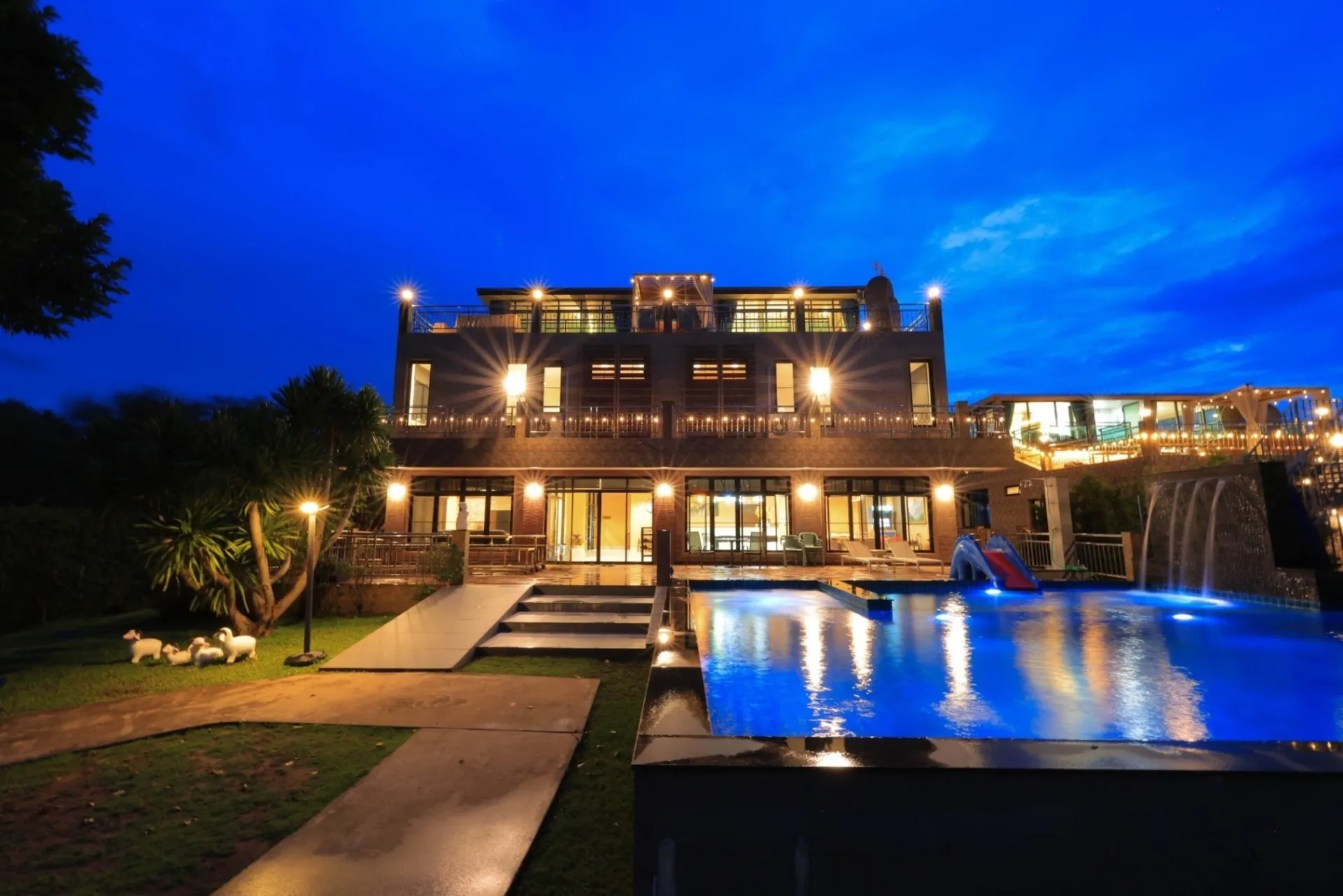 Phu Plearn Ta Pool Villa Khaoyai - ภูเพลินตา หลังใหญ่