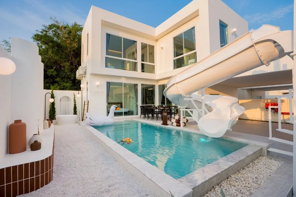 Umber House Poolvilla