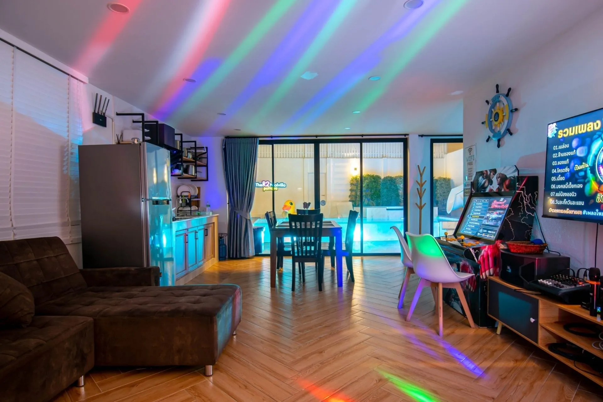 The R2 Poolvilla (little)