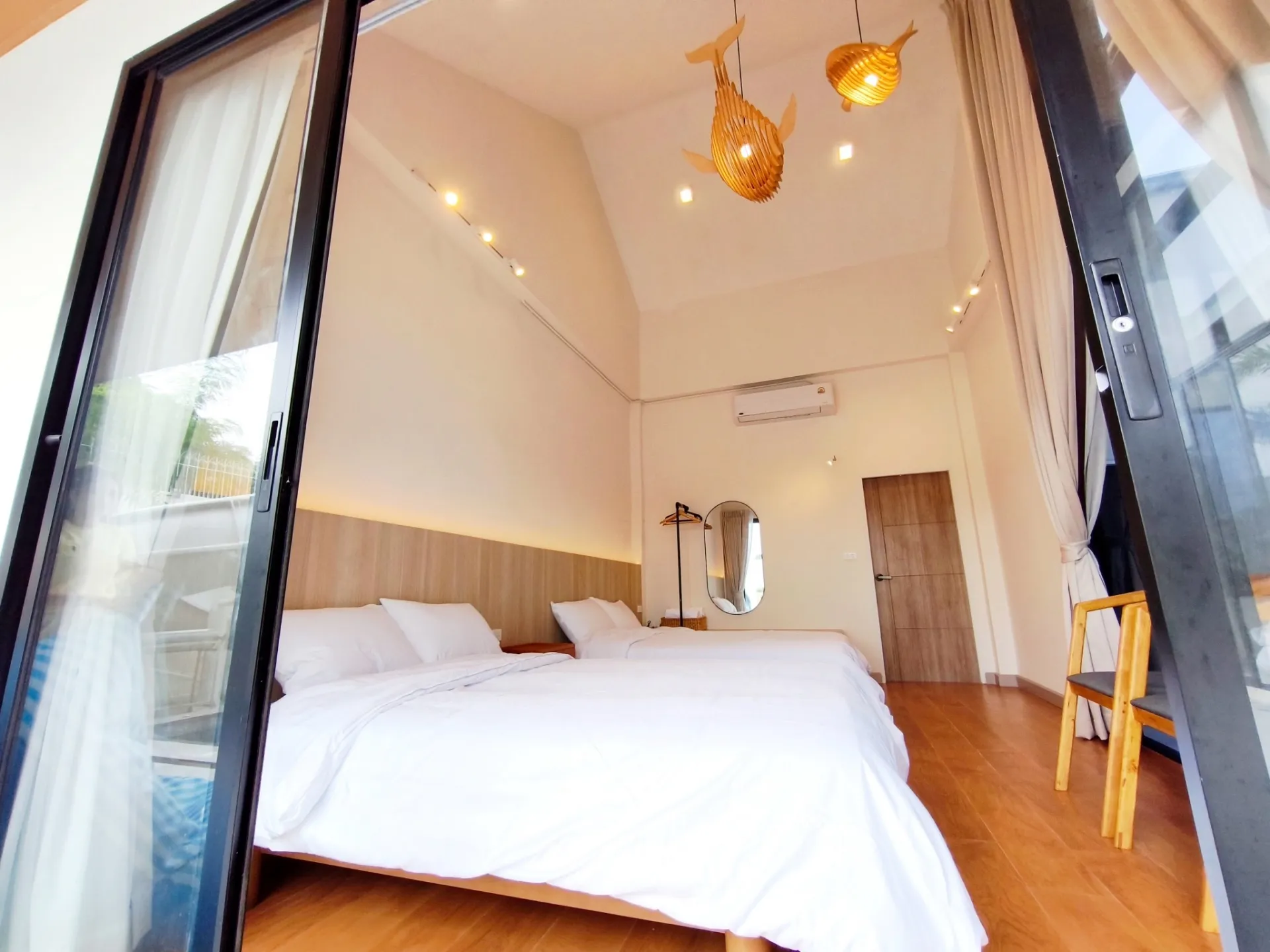 BLUE WHALE Pool Villa Pattaya