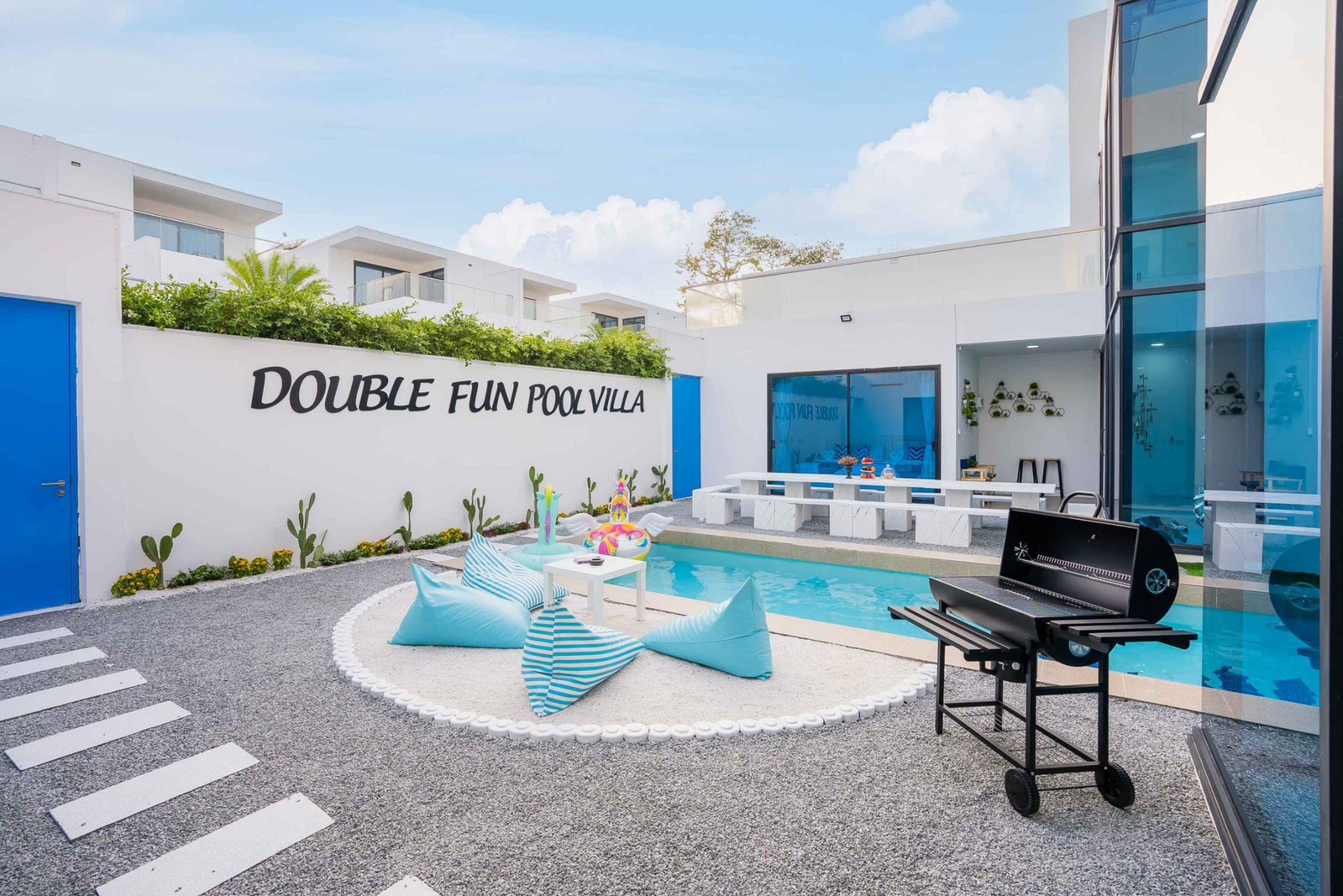 Double Fun Pool Villa