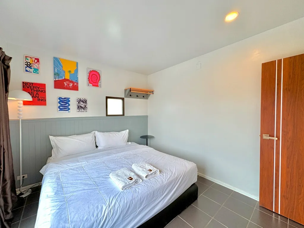 A1-Mountain View Pool Villa-บางแสน