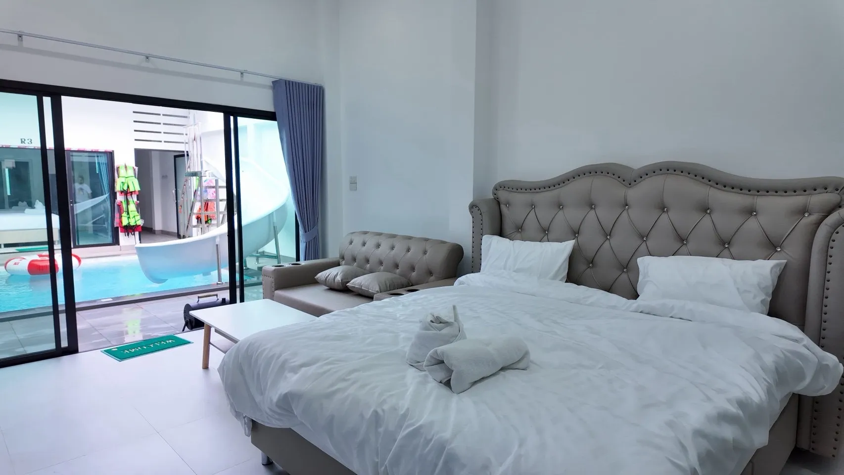 SEANILE POOLVILLA SATTAHIP – BANGSARAY