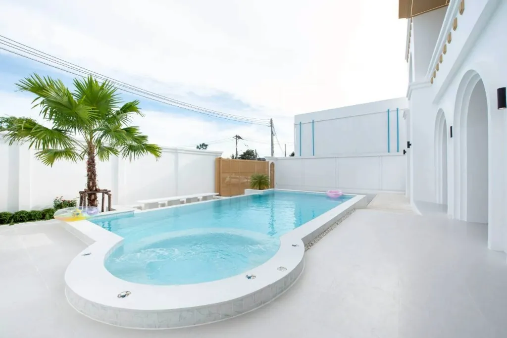 Brown Empire Pool Villa