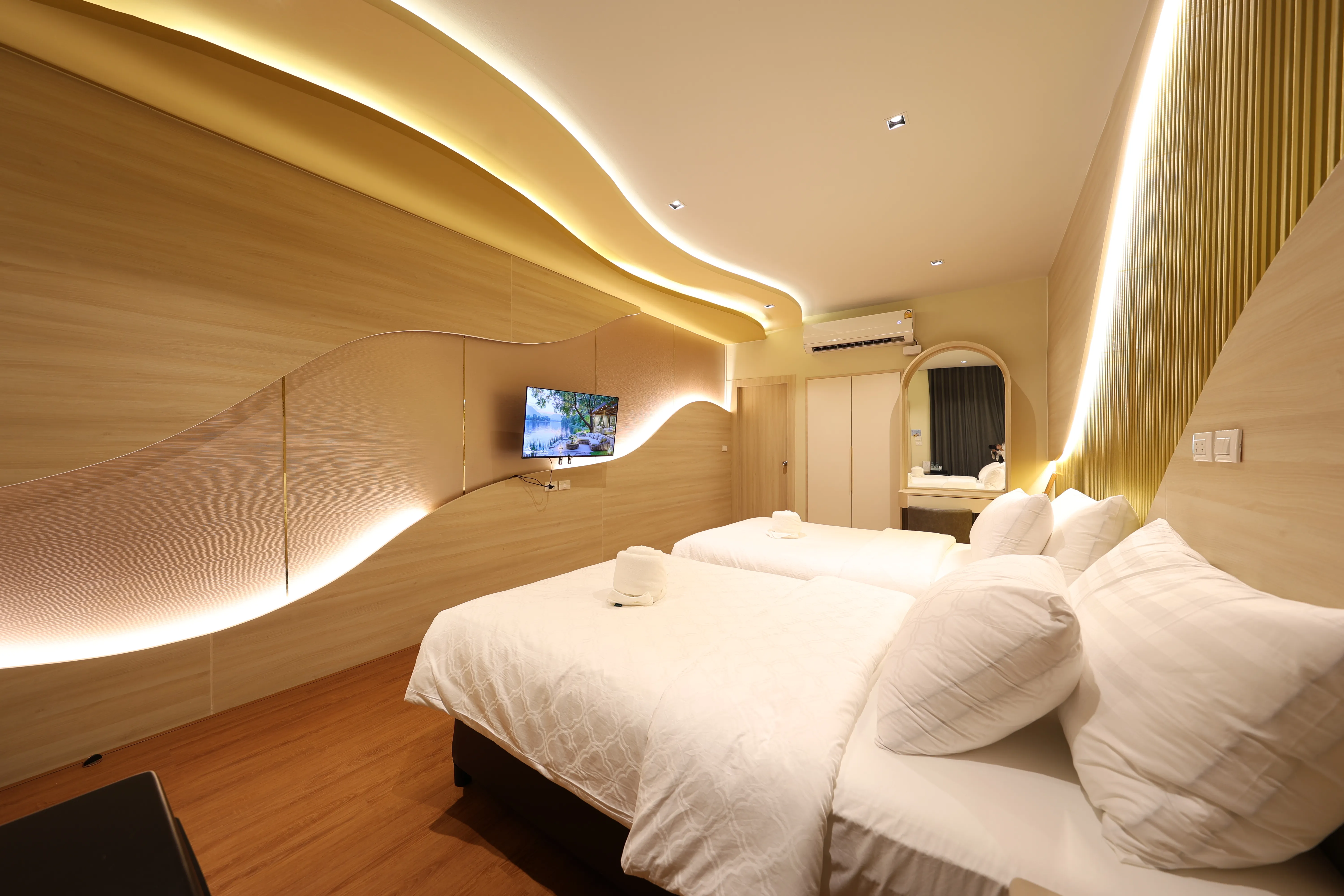 Yacht Pool&Gallery Villa