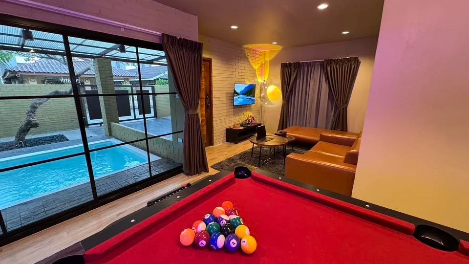PIYAKUL POOL VILLA