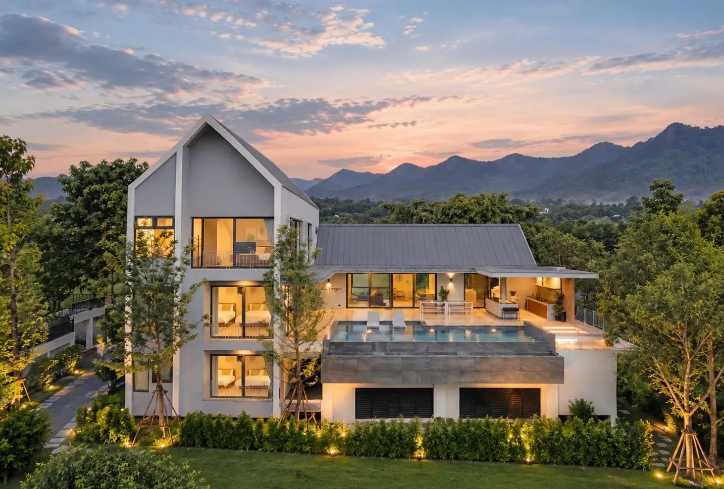 KIN KHAOYAI